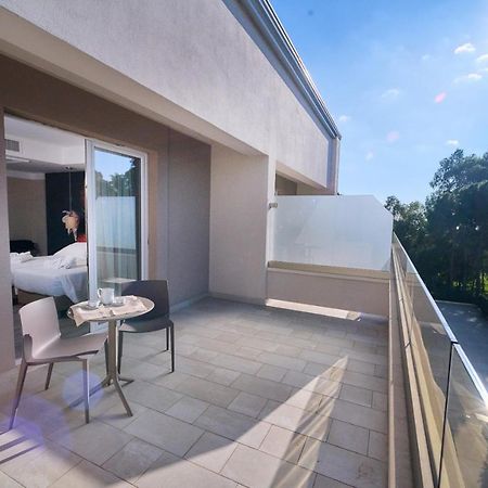 Park Hotel Le Dune Di Giovino Катандзаро Екстериор снимка