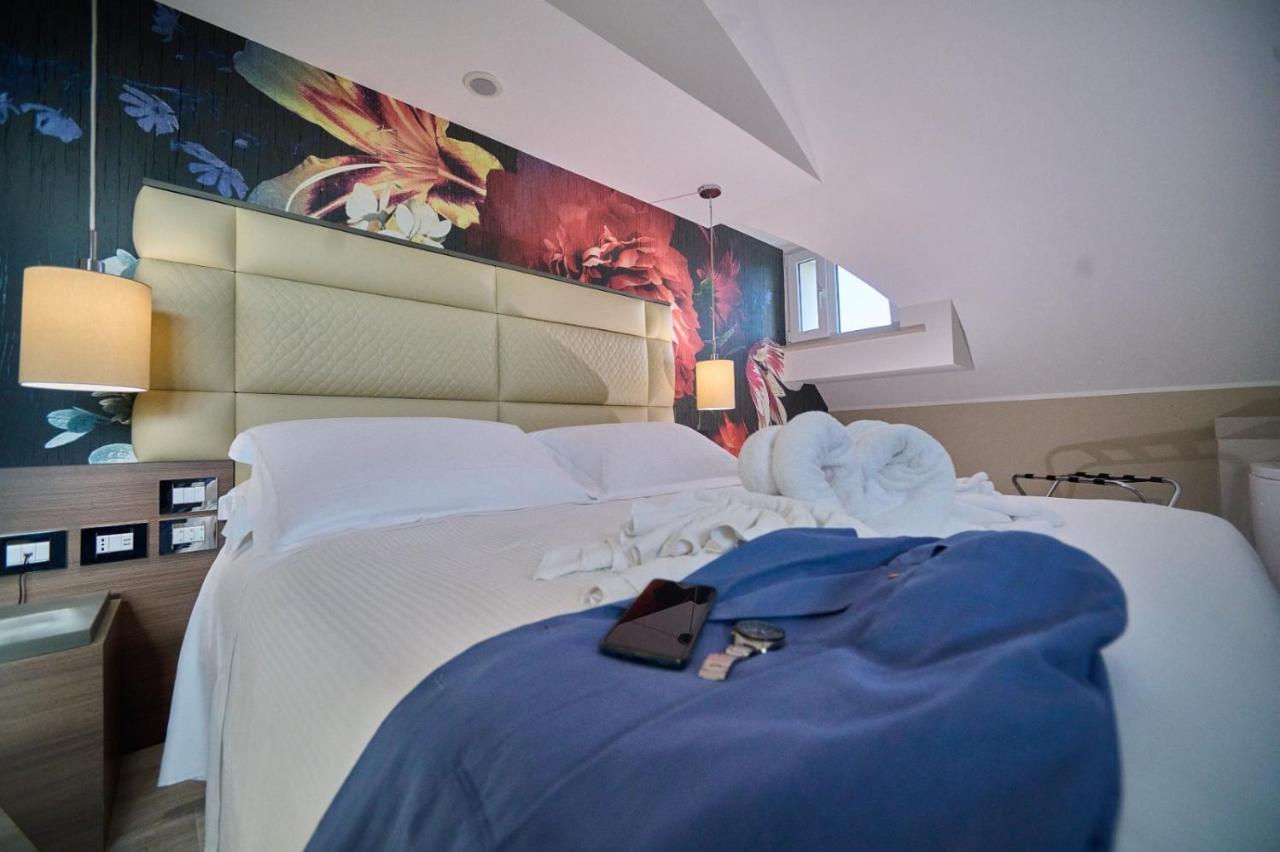 Park Hotel Le Dune Di Giovino Катандзаро Екстериор снимка