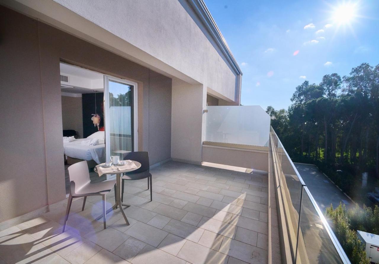 Park Hotel Le Dune Di Giovino Катандзаро Екстериор снимка